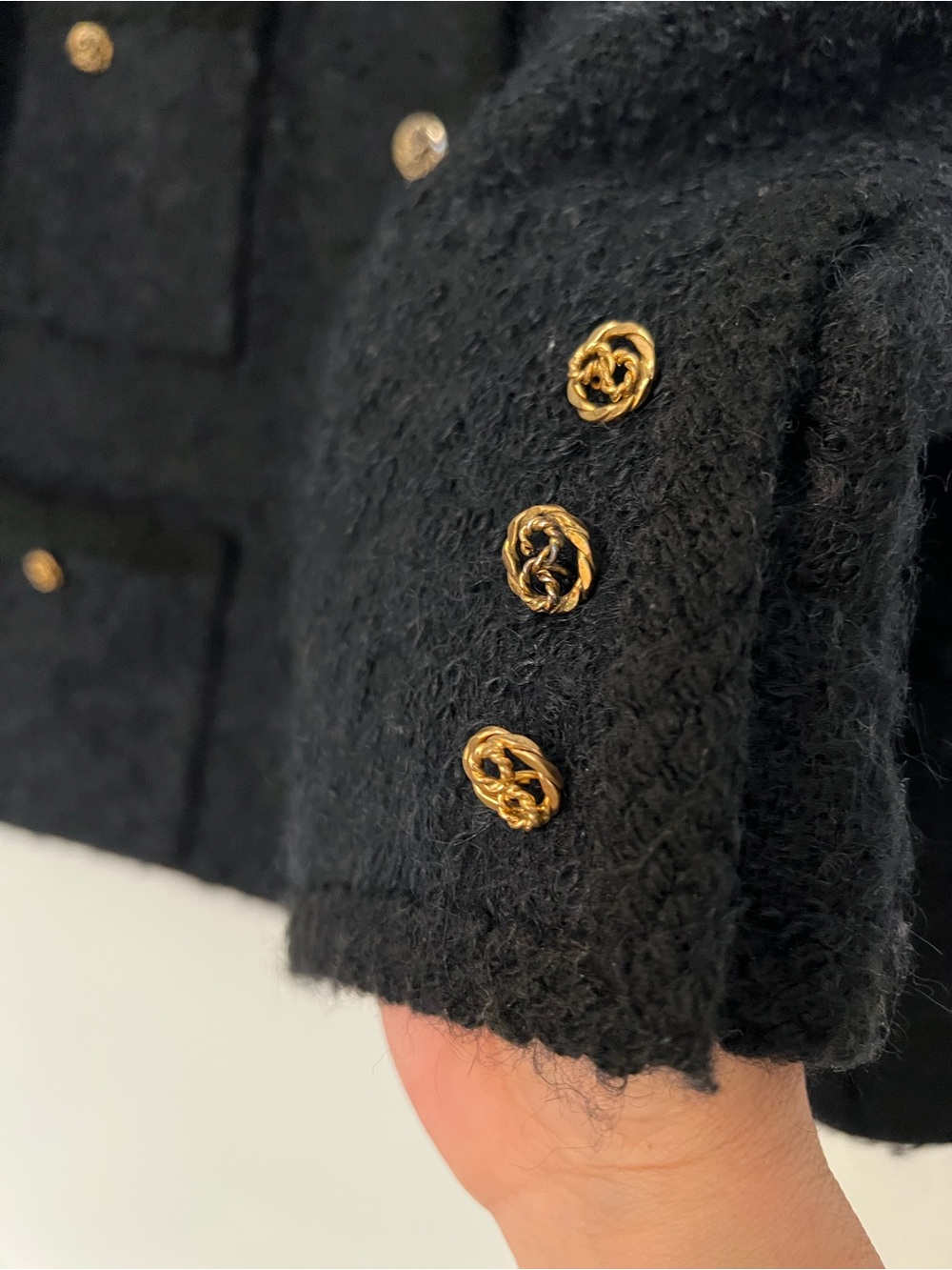 Black Bouclé Jacket Gold Chain Buttons Collarless Lady Jacket - Picture 4 of 8